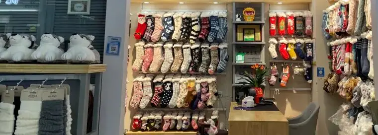 Yiwu Wholesale Market Guide: Products, Districts & Buying Tips (2026) 55 yiwu-wholesale-market-socks