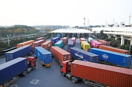 From Premium to Practical: Small-Batch Sourcing of Affordable Yiwu Products in 2026 8 yiwu-products-logistics